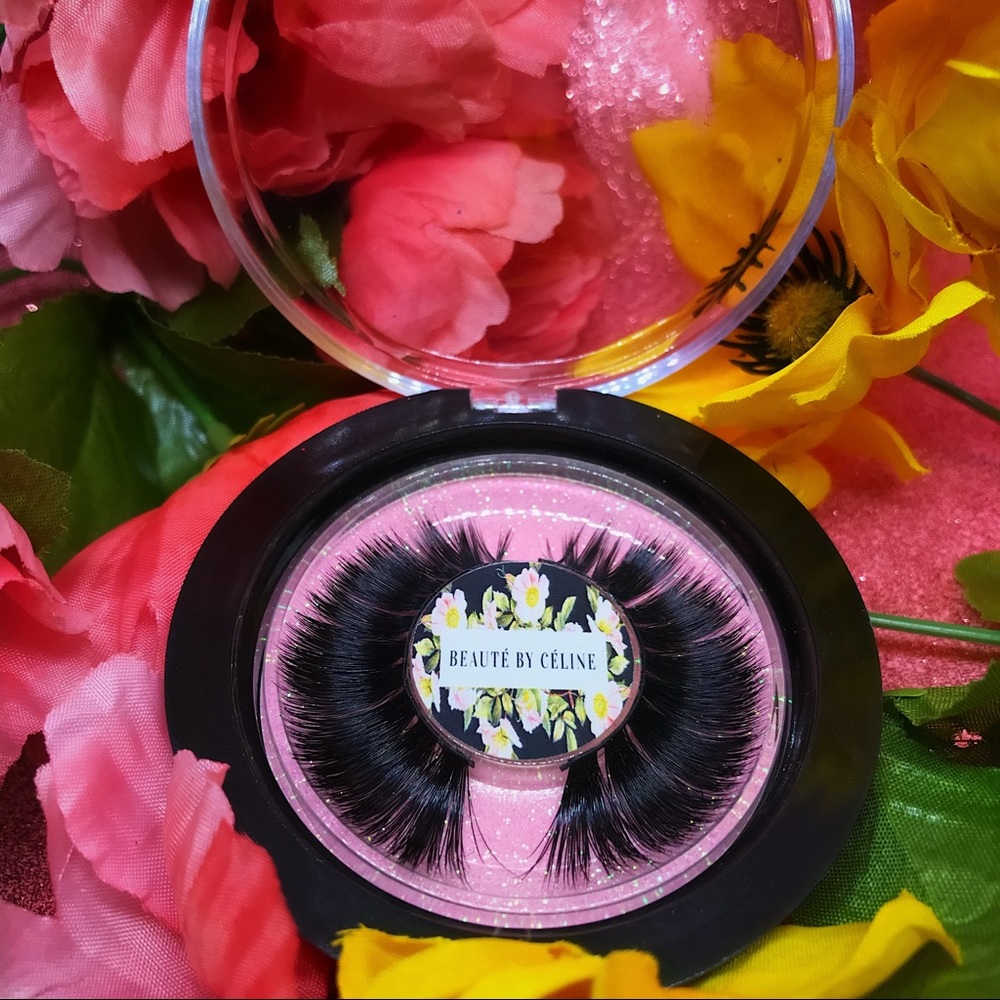 3 FOR $20 faux mink lashes🌷